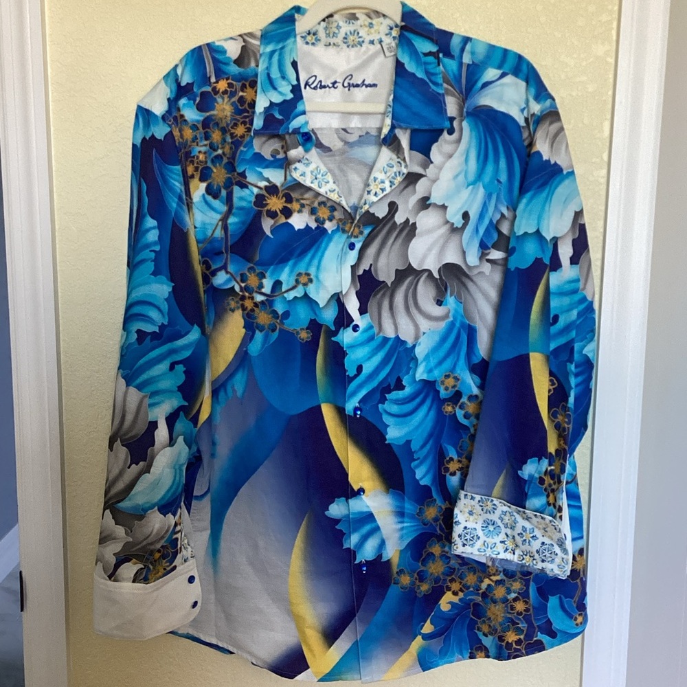 Robert Graham Blue and White Floral Shirt